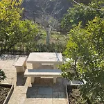 Garden Near Osum Canyon&cooking Experience Villa