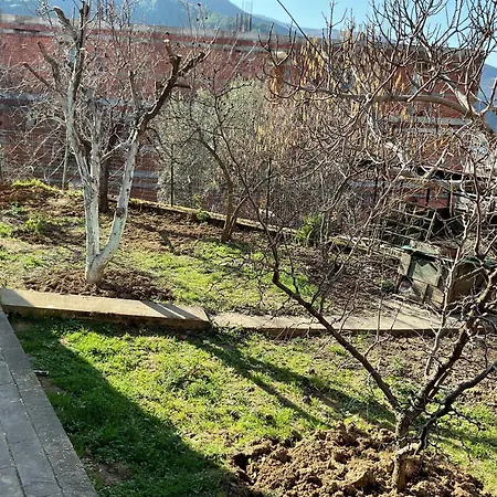 Garden Near Osum Canyon & Cooking Experience