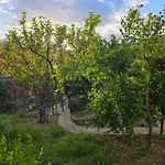 Garden Near Osum Canyon & Cooking Experience * Zhaban